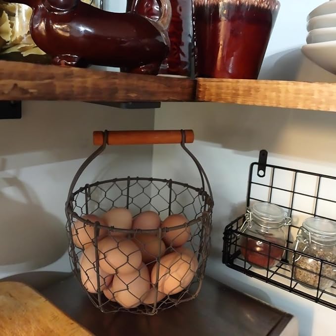 CVHOMEDECO. Round Chicken Wire Egg Basket Fruit Basket - Image 2