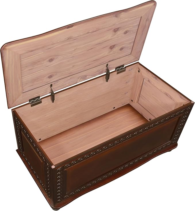 BOWERY HILL 40" x 21" Traditional Wood Cedar Blanket Chest, Flip Open Storage - Image 6