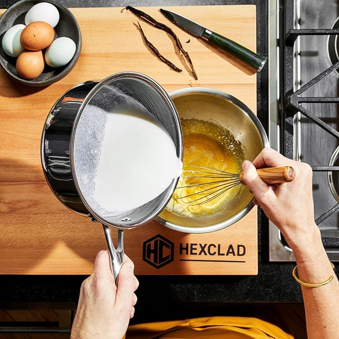 HexClad Hybrid Nonstick 2-Quart Saucepan - Image 7