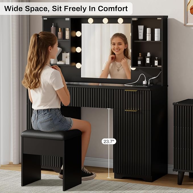 ONME 47.2" Fluted Vanity Desk - Image 7