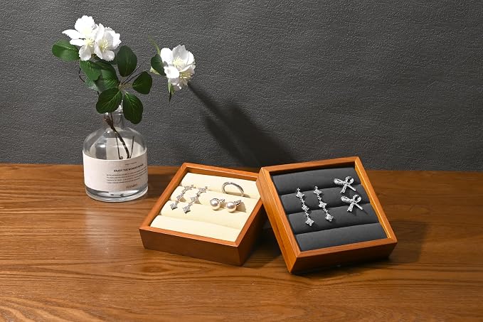 Solid Wood 3-Slots Jewelry Ring Display Tray Showcase Small Jewelry Display - Image 4