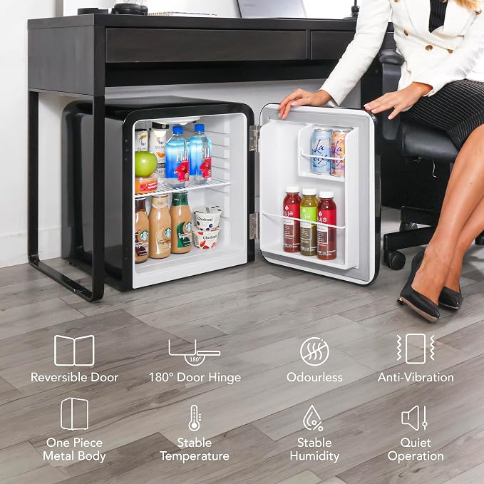 Cooluli Curve 1.7 cu ft Mini Fridge - Image 3