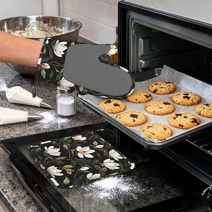 White Magnolia Oven Mitts and Pot Holders, Heat Resistant Non-Slip Silicone - Image 4