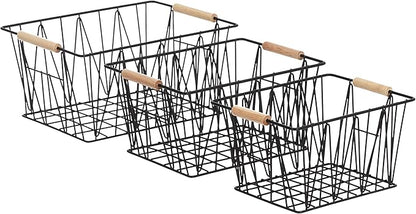 Amazon Basics Rectangular Wire Storage Baskets by AmazonBasics
