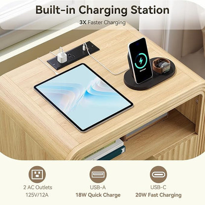 Fluted Nightstand with Charging Station, 19.7'' Wide Morden End Table with - Image 3