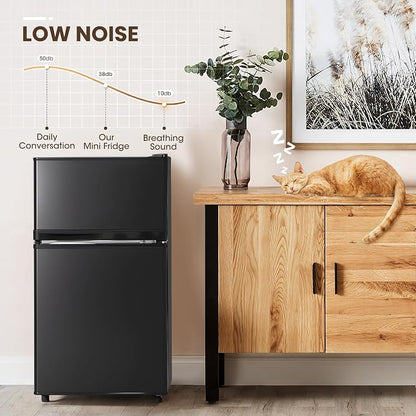 Manastin 3.6 Cu.Ft Mini Fridge - Image 5