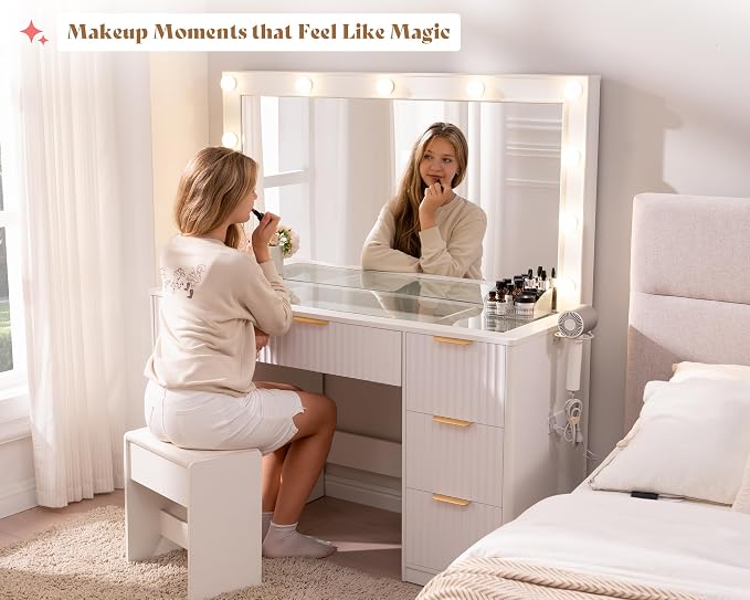 AMERLIFE 47.2" Fluted Vanity Desk - Image 8