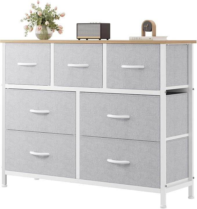 Sweetcrispy 7 Drawer Dresser by Sweetcrispy