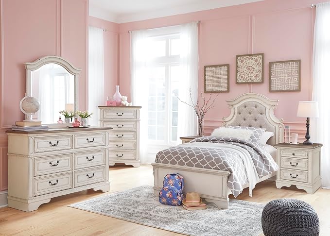 Signature Design by Ashley Realyn Vintage 5 Drawer Chest - Image 13