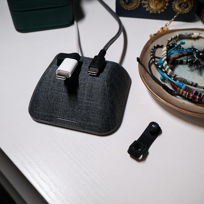 Smartish® Magnetic Cord Holder - Image 7