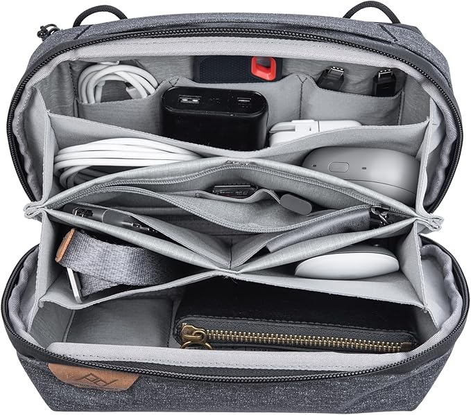 Peak Design Tech Pouch, Electronics Organizer - Image 2