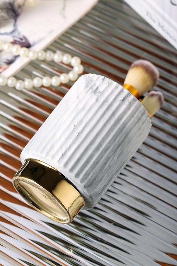 IEEK Makeup Brush Holder Organizer - Image 3