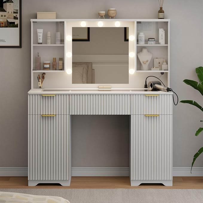ONME 47.2" Fluted Vanity Desk - Image 3
