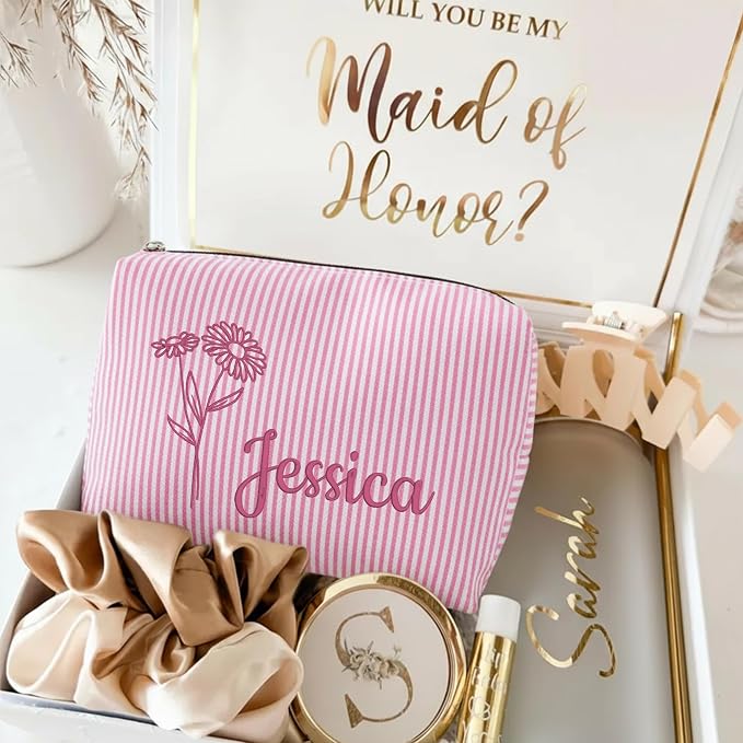 Personalized Seersucker Makeup Bag - Image 7