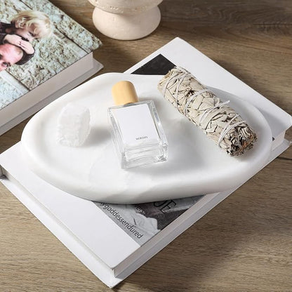 Koville Luxurious White Marble Vanity Tray, Cloud Shape Serving Stone Key Tray - Image 6