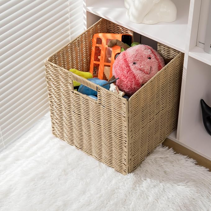 10.5 x 10.5 in Plastic Wicker Baskets - Image 6