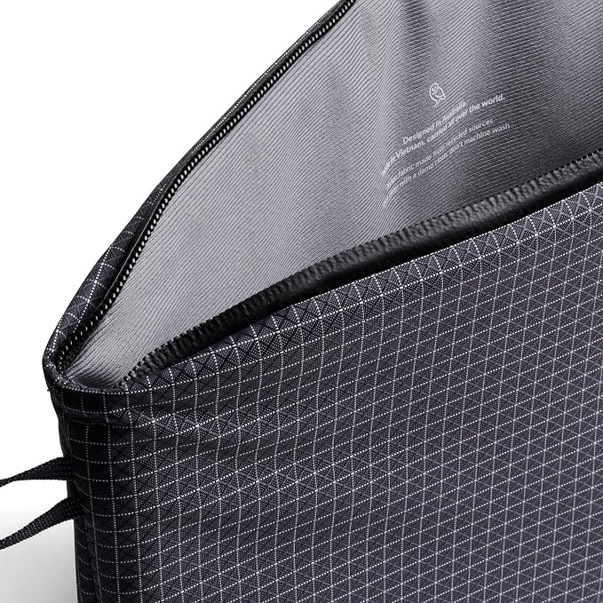 Bellroy Lite Laptop Sleeve - Image 4