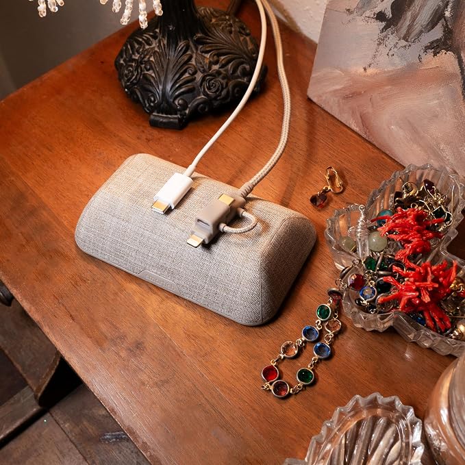 Smartish® Magnetic Cord Holder - Image 8