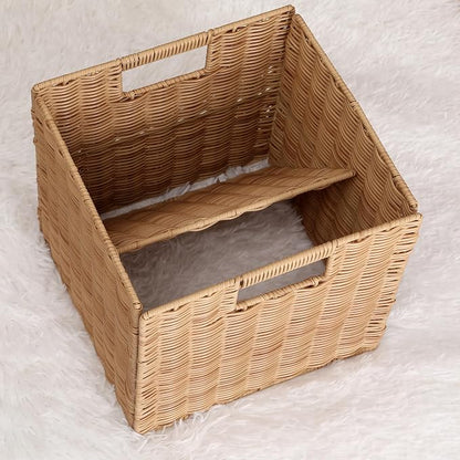 10.5 x 10.5 in Plastic Wicker Baskets - Image 6