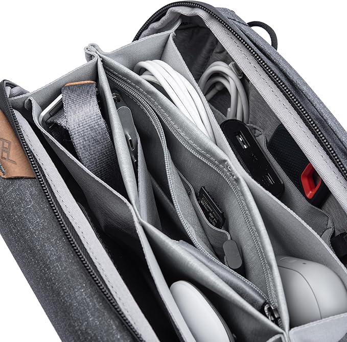 Peak Design Tech Pouch, Electronics Organizer - Image 4